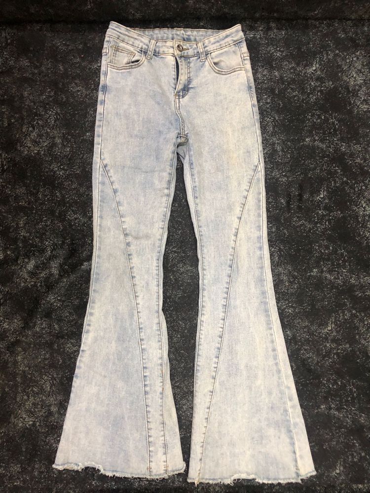 bootcut women light Wash Jeans