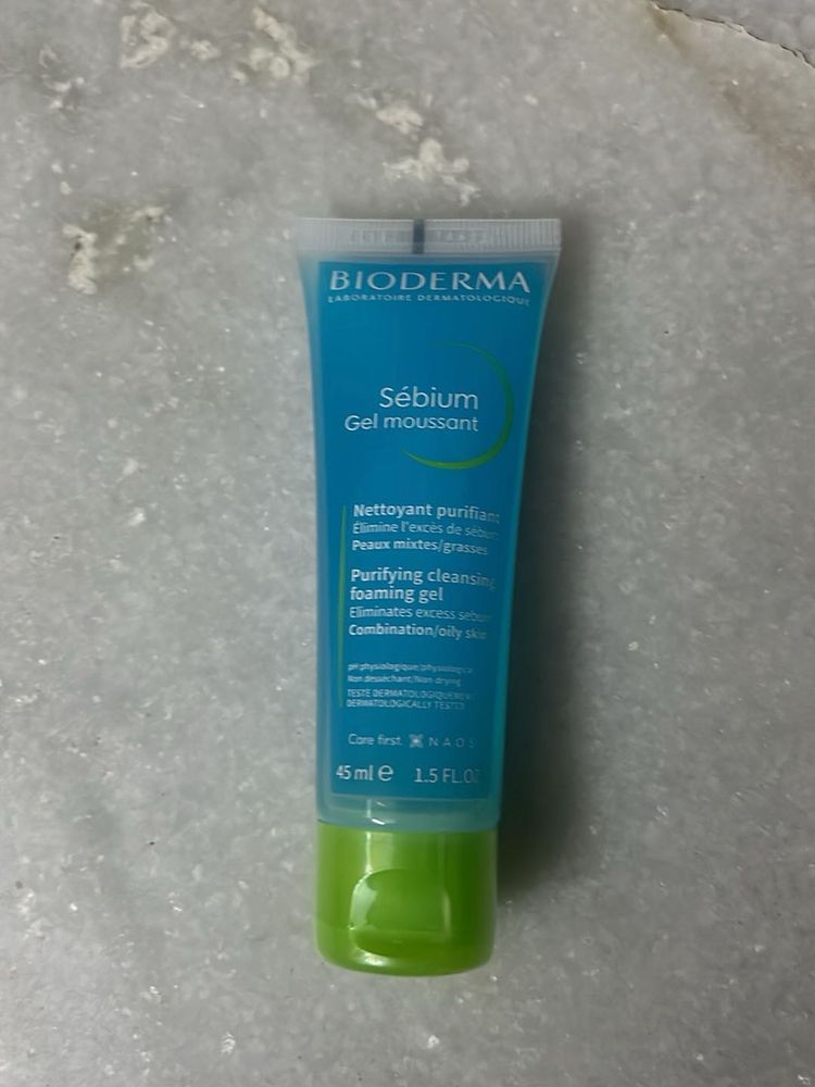 Purifying Cleansing Foaming Gel