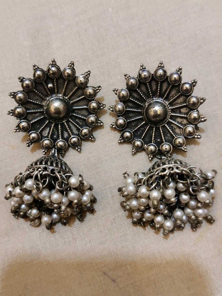 Black Metal Jhumka Earrings