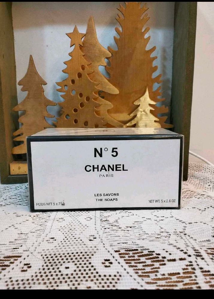 Chanel N°5 Soap Set