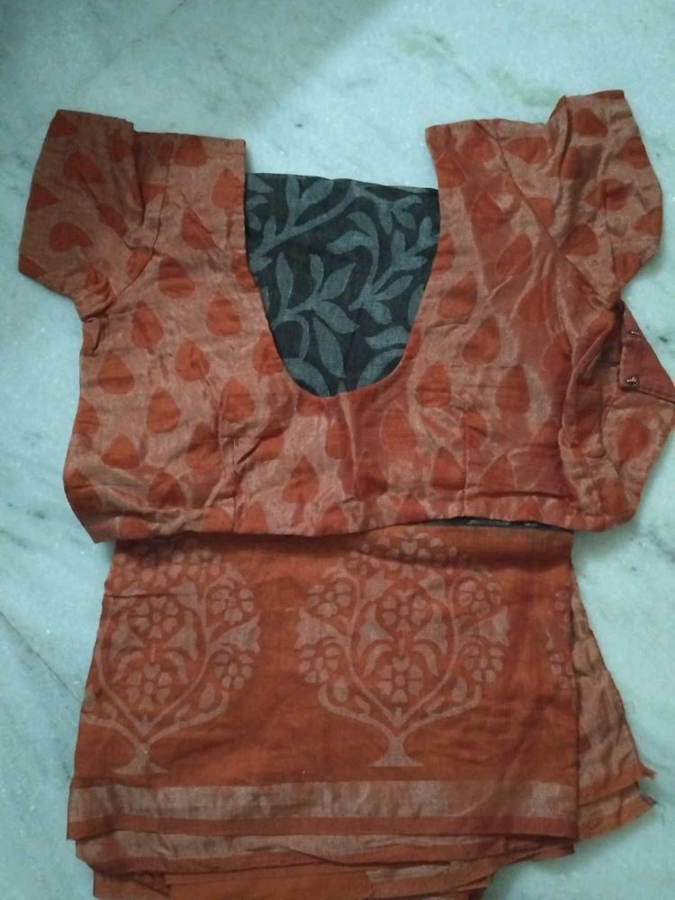 Brown Saree With Long Brick Red Border