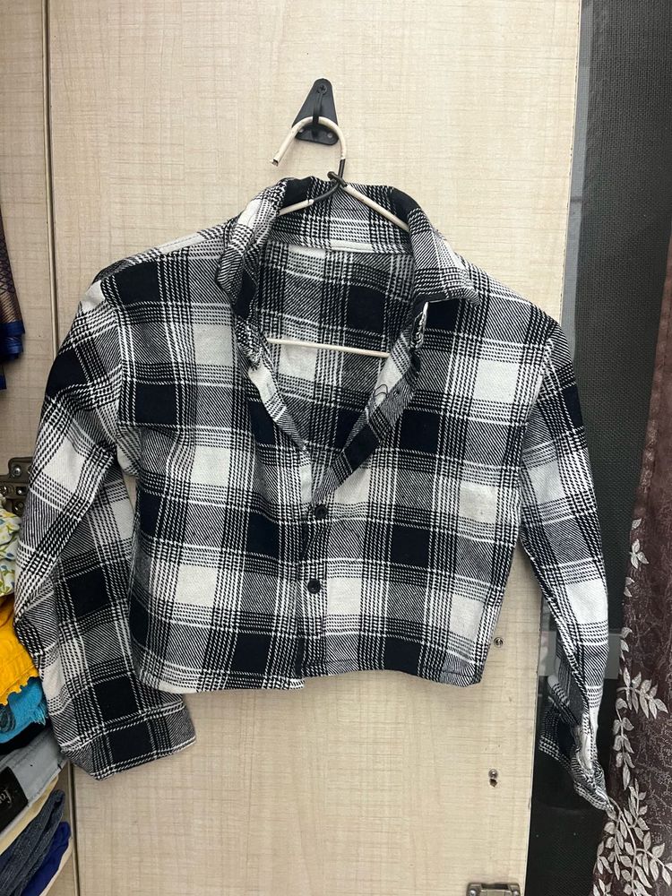 Cropped Shirt