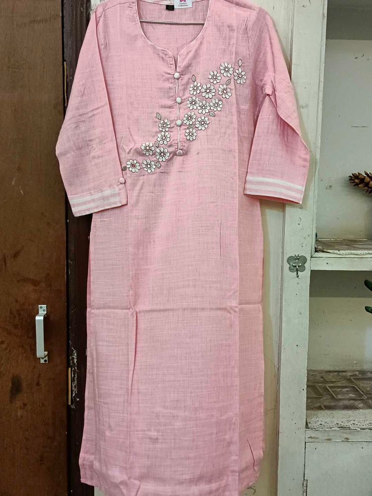 Pink Floral Kurta pant set Size M And L Available