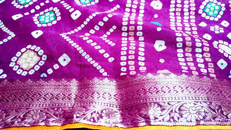 Elegant Purple Bandhani Saree