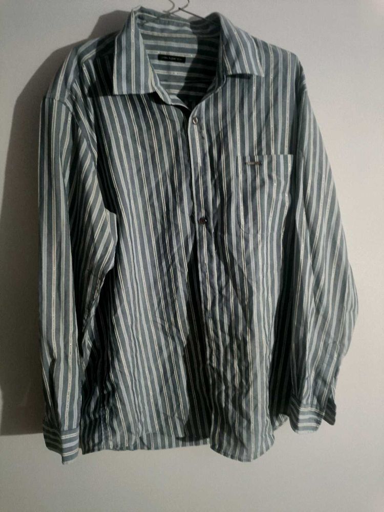 striped branded shirt