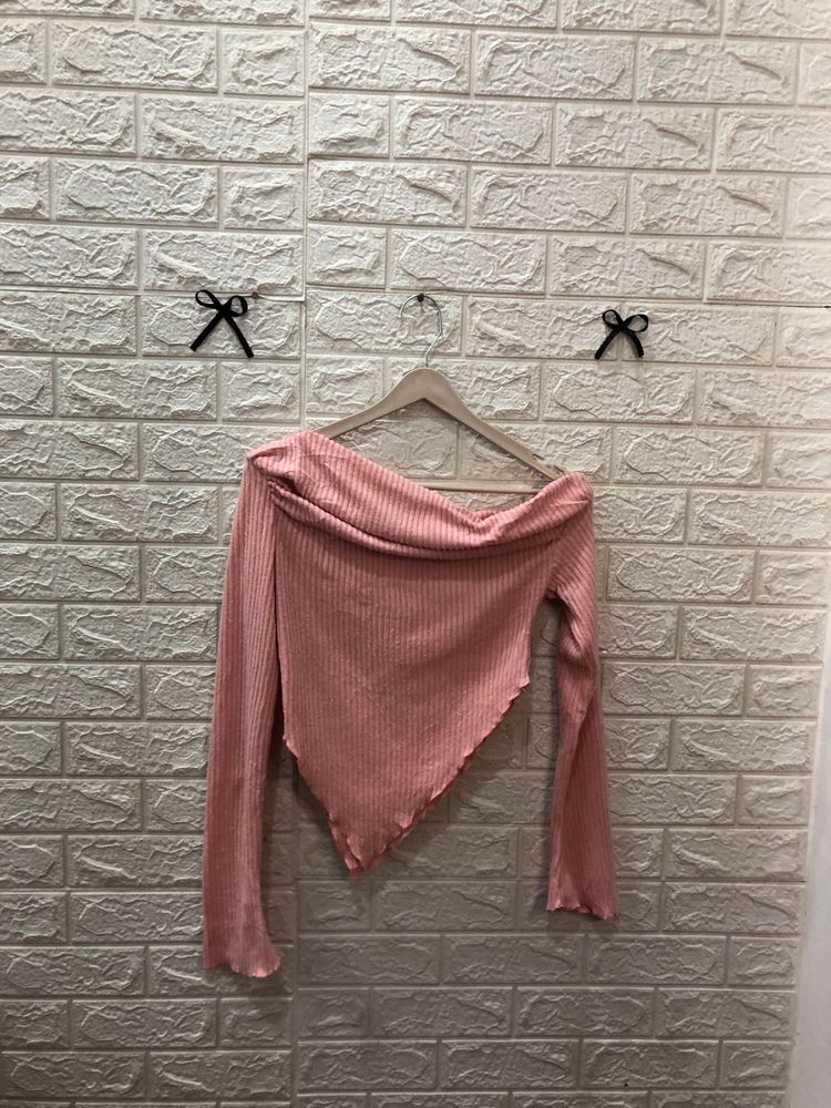 Pink full high quality Asymmetrical Top🌷🕸️🕷️