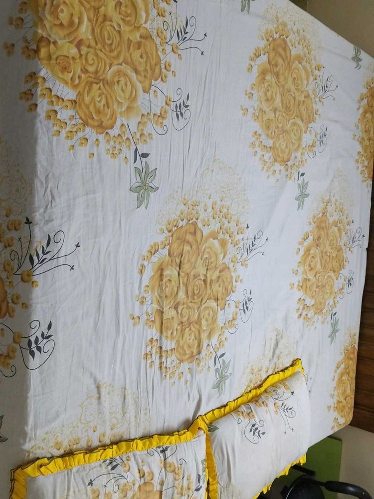 Double Bedsheet With Pillow Cover