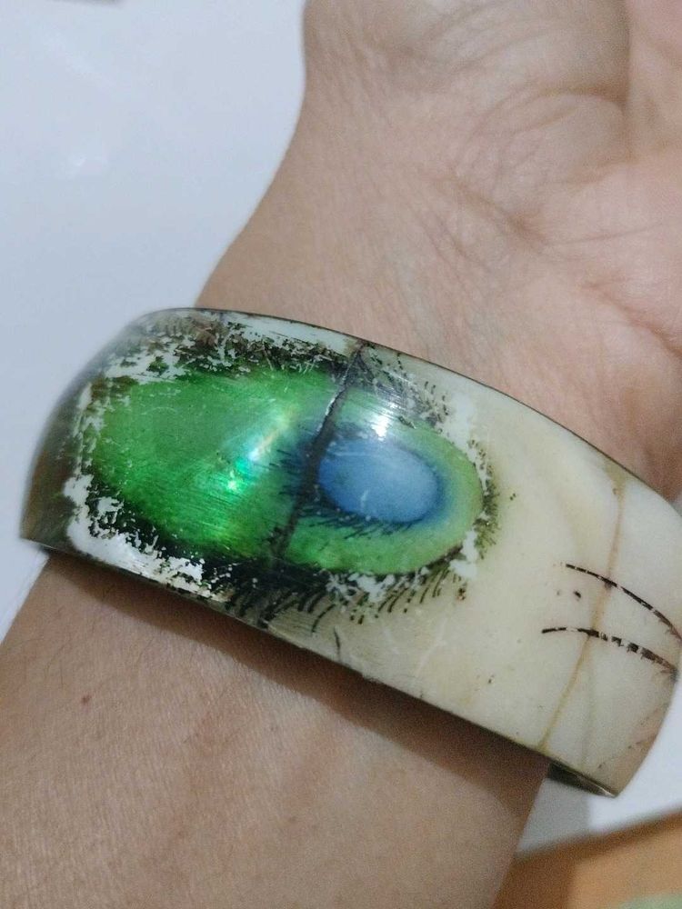 Vintage Peacock Feather Bangle Bracelet