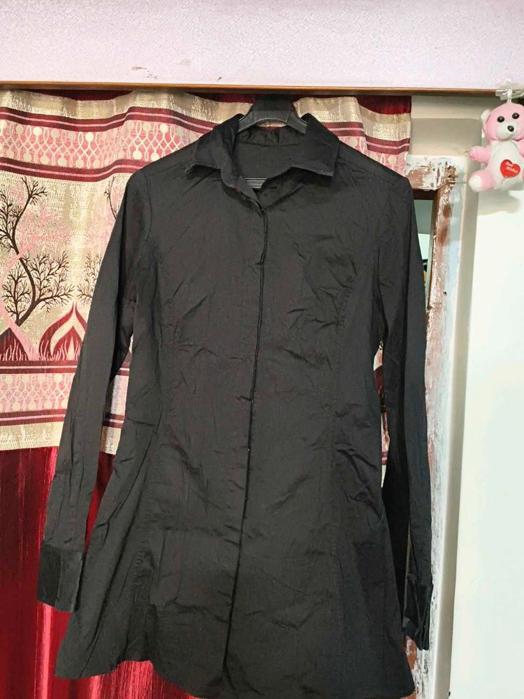 Black Long Sleeve Button-Down Top
