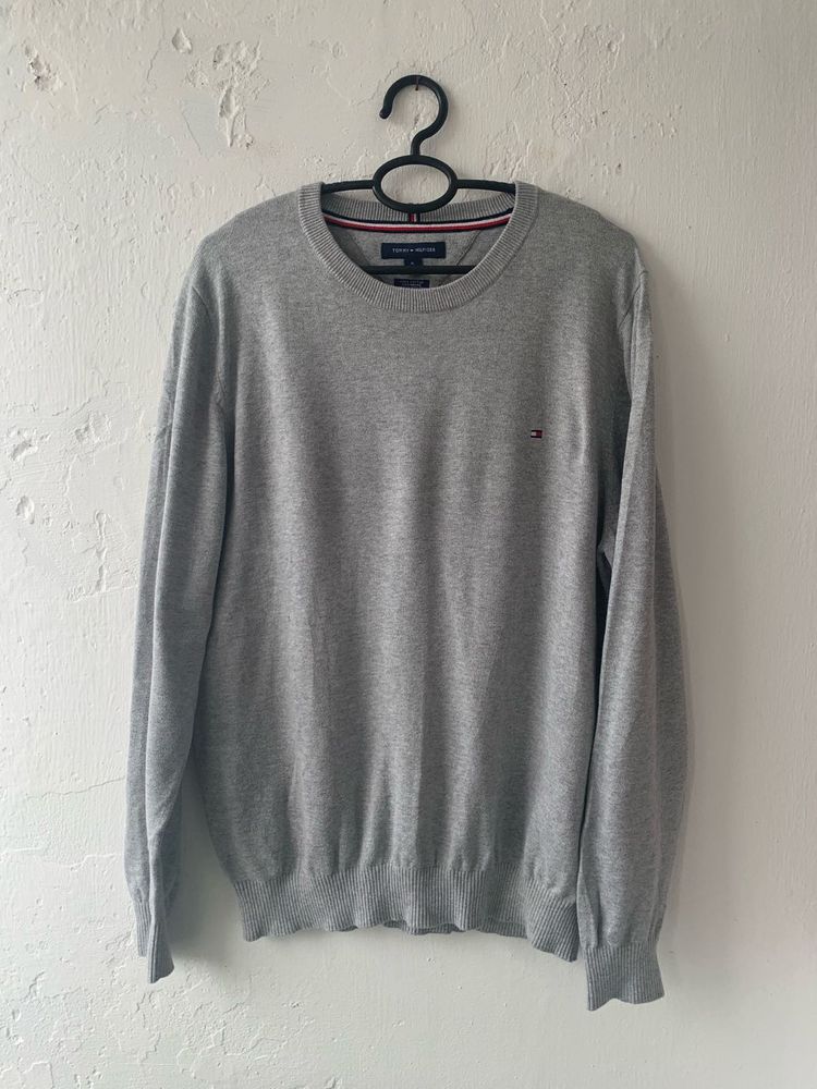 Tommy Hilfiger Grey Sweater
