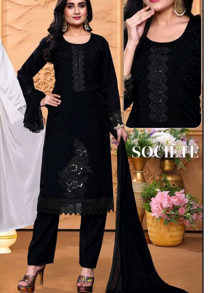 Fancy Pakistani Kurta Pant Dupatta Set