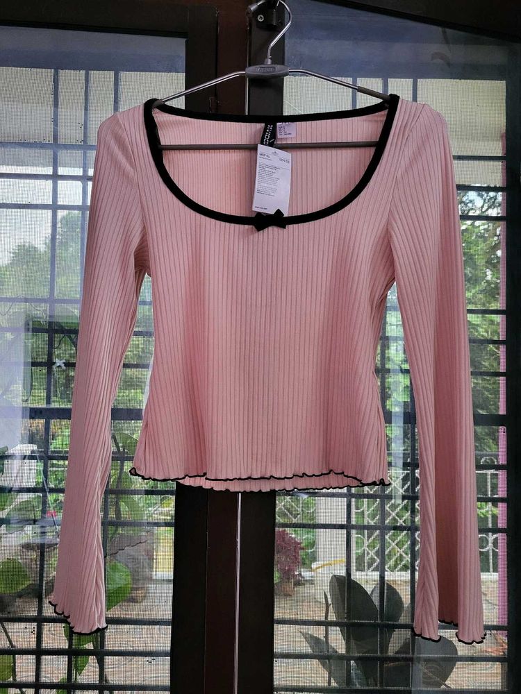H&amp;M Korean Style Long Sleeve Bow Top/Size-S