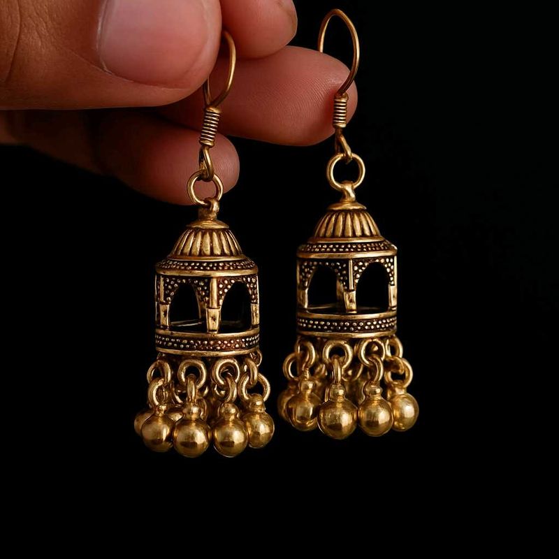 Jhumka Pairings