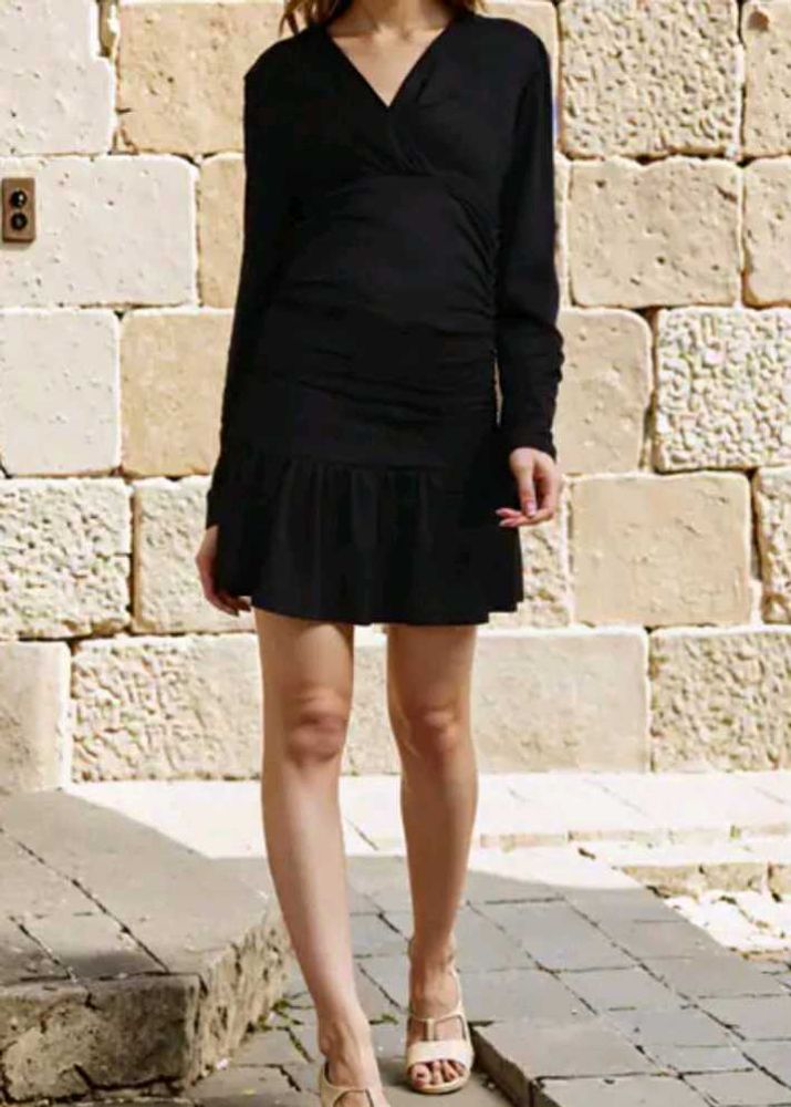 SHEIN Chic Black Mini Dress