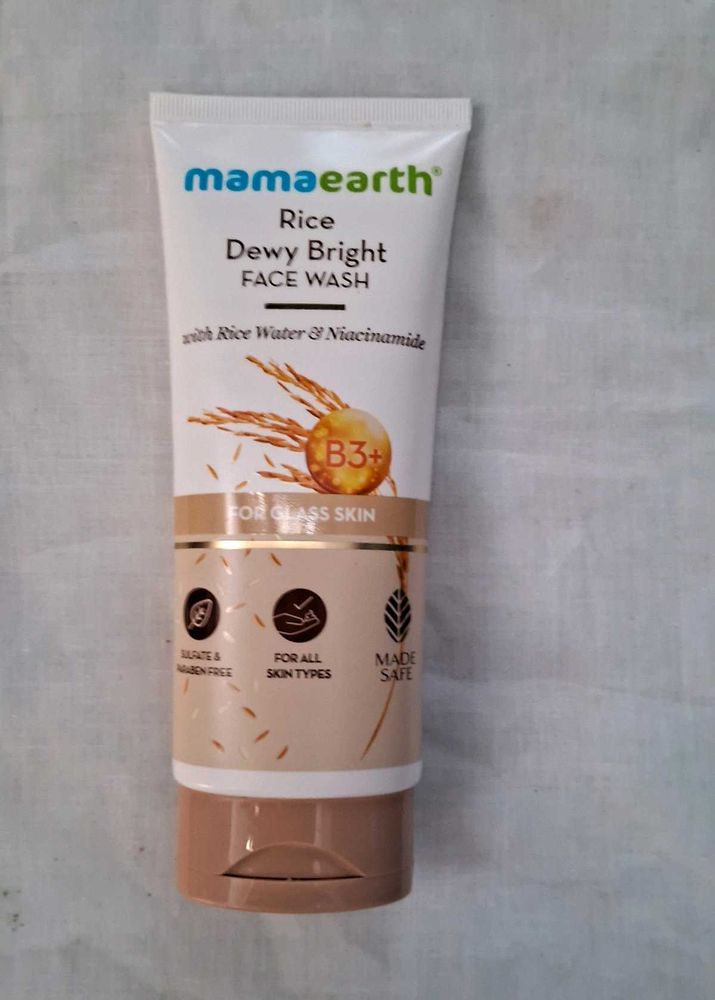 Mamaearth Rice Dewy Bright Facewash 🌾🍚