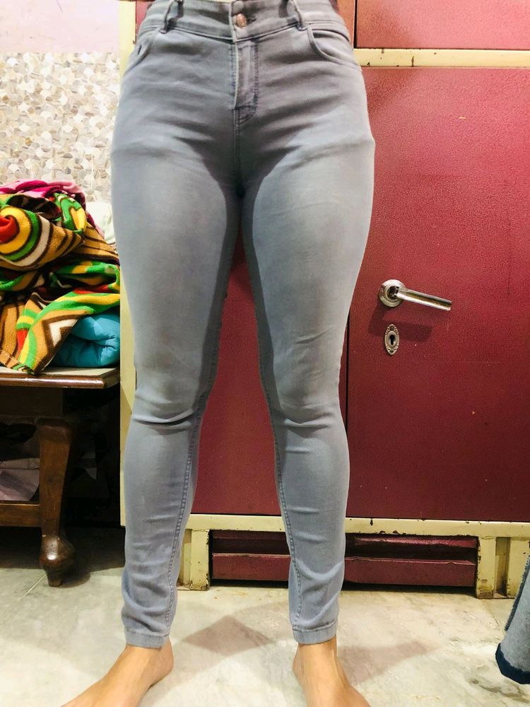 GREY DENIM