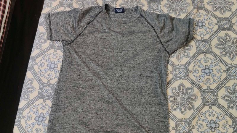 Gray Athletic T-Shirt ,Gym T-sports t-shirts for w