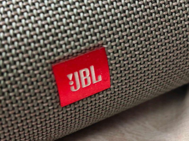 JBL Flip 5 Deep Bass Portable Speaker