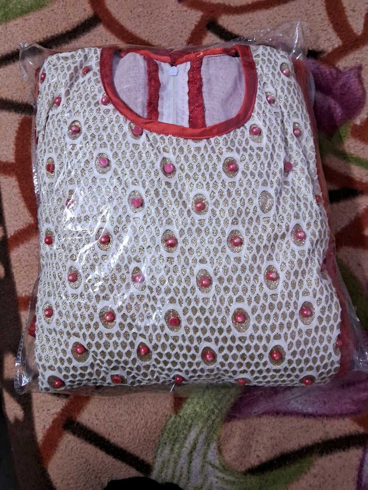 New Long Partywear Gown👗👗👗👗