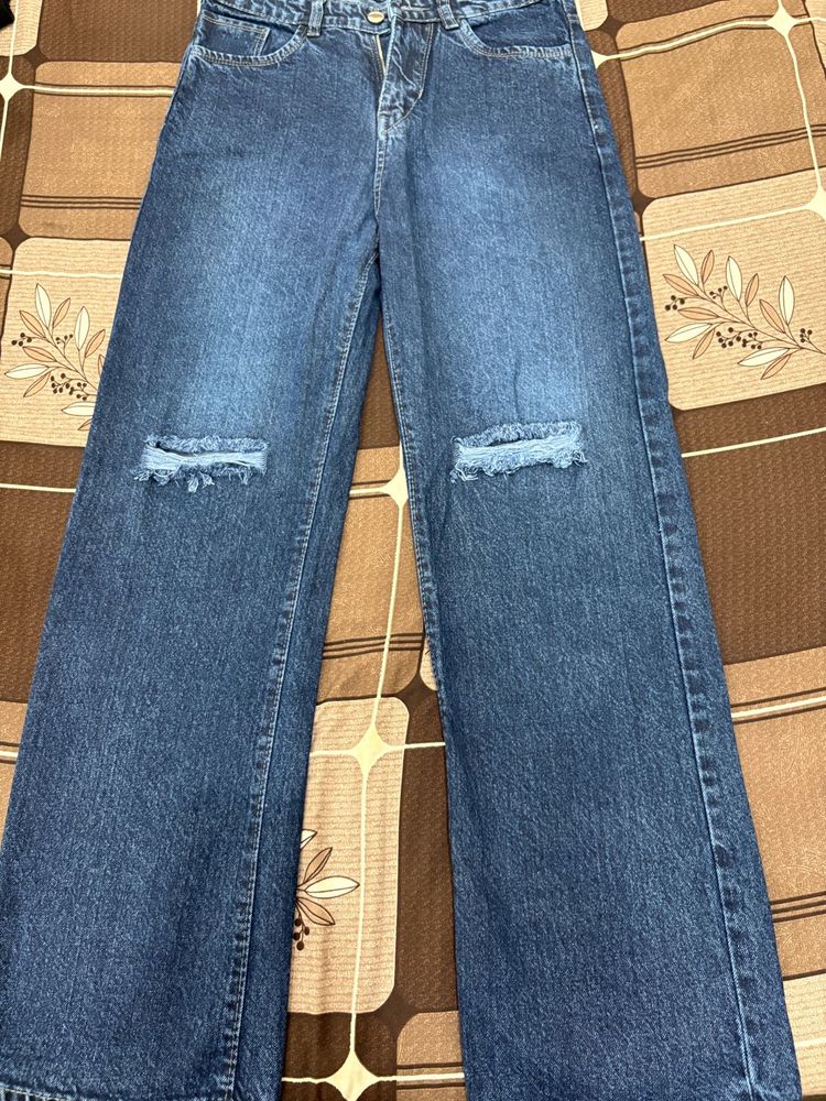 Ripped Wide Leg Jeans