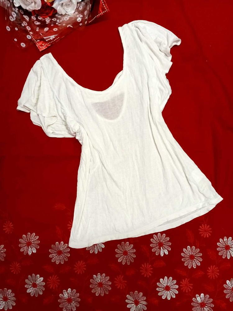 🤍White Flutter Sleeve Top🤍