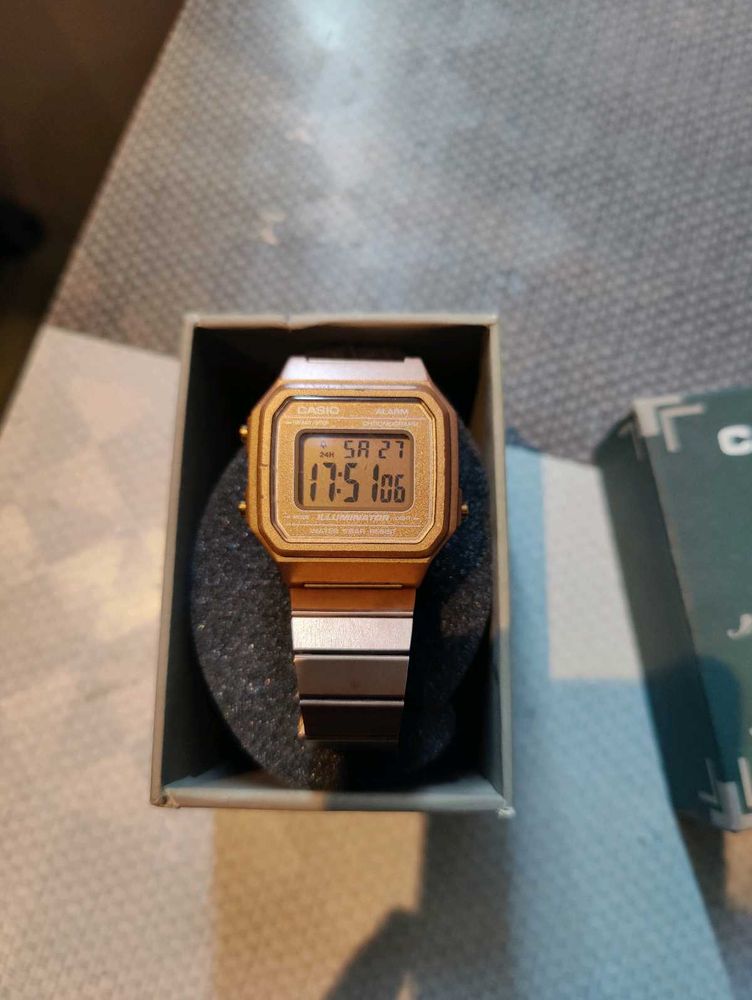 Unisex Vintage Casio B650WC rose gold watch