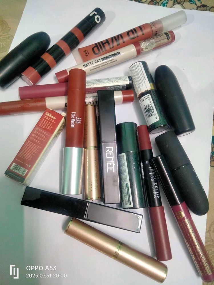 Mixed Lipstick Bundle