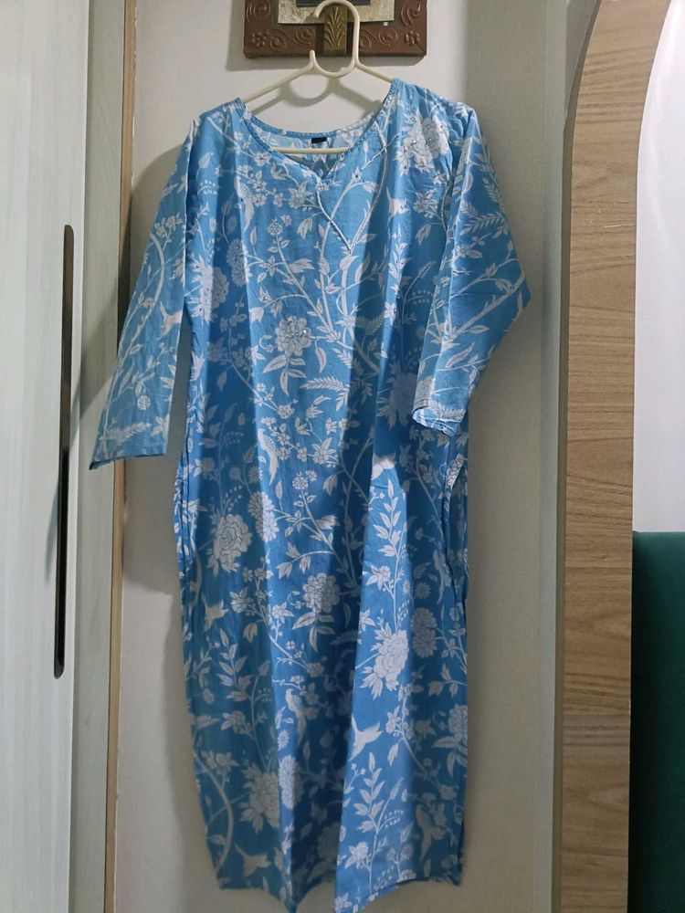 Blue Floral Print Kurta sets