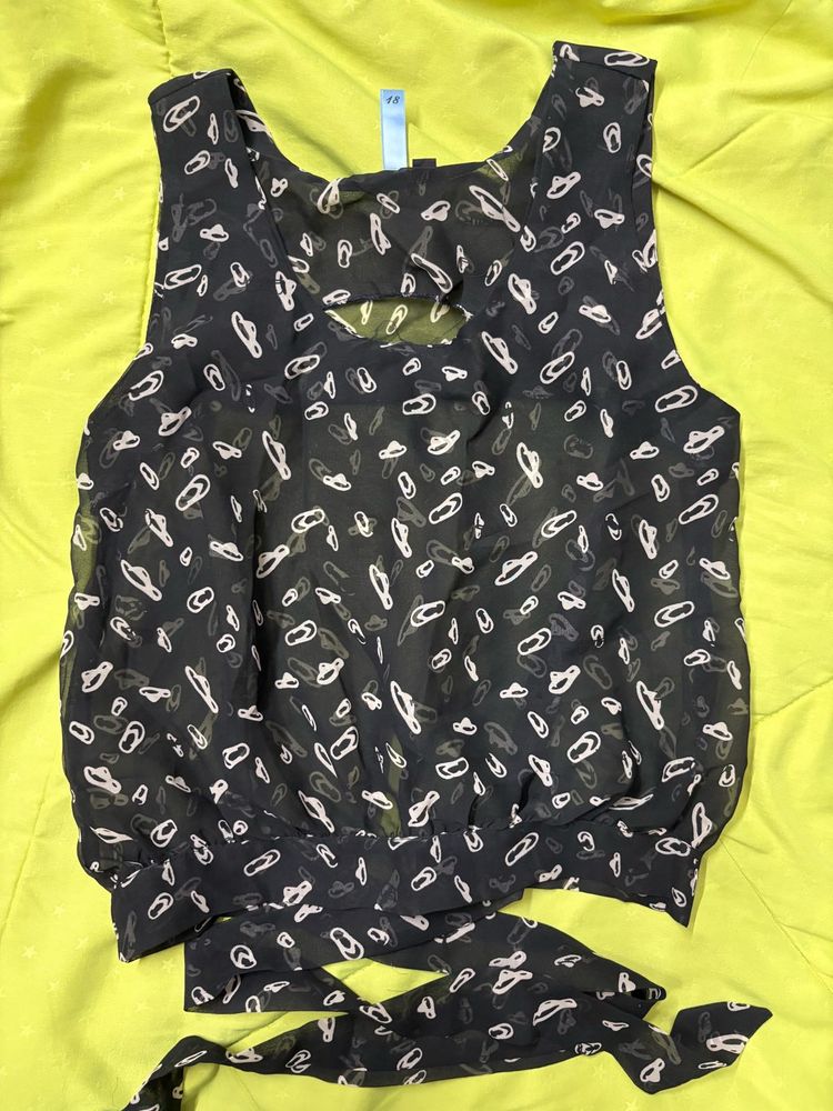 Knot Tie Black Crop Top