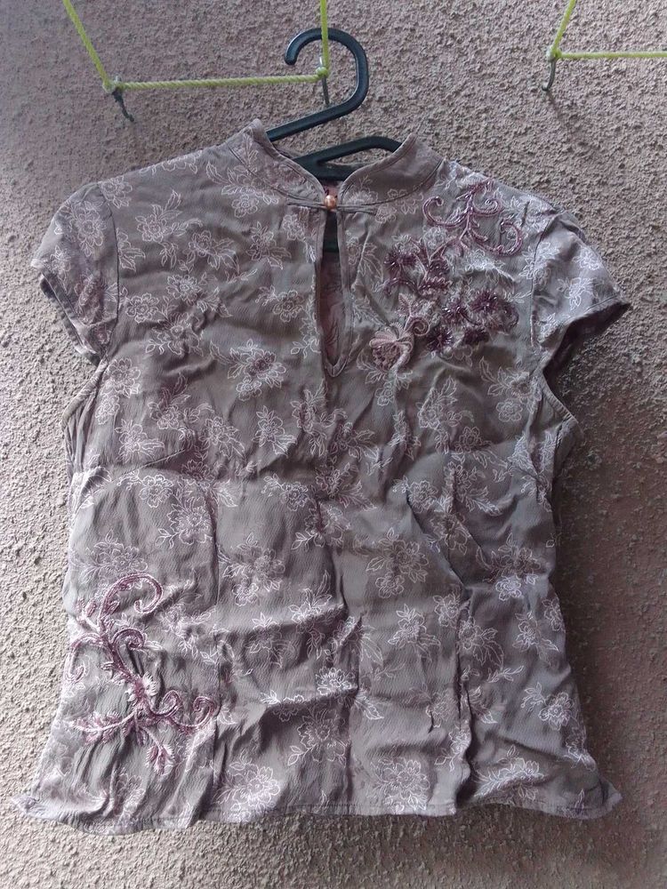 Embroidered Mandarin Collar Top