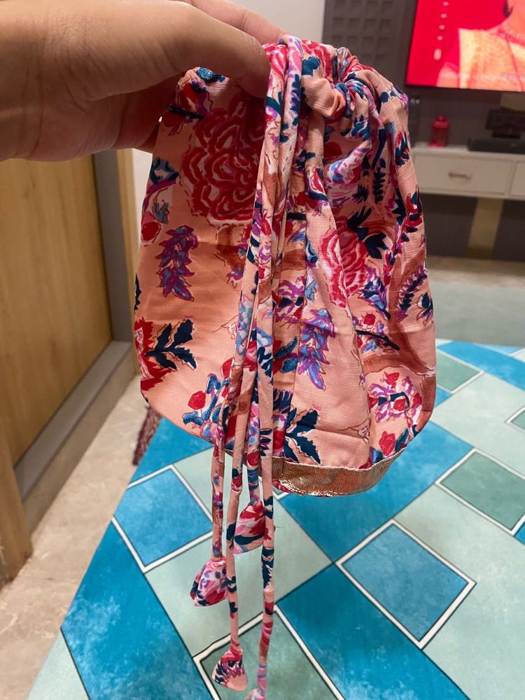 Floral Print Pouch