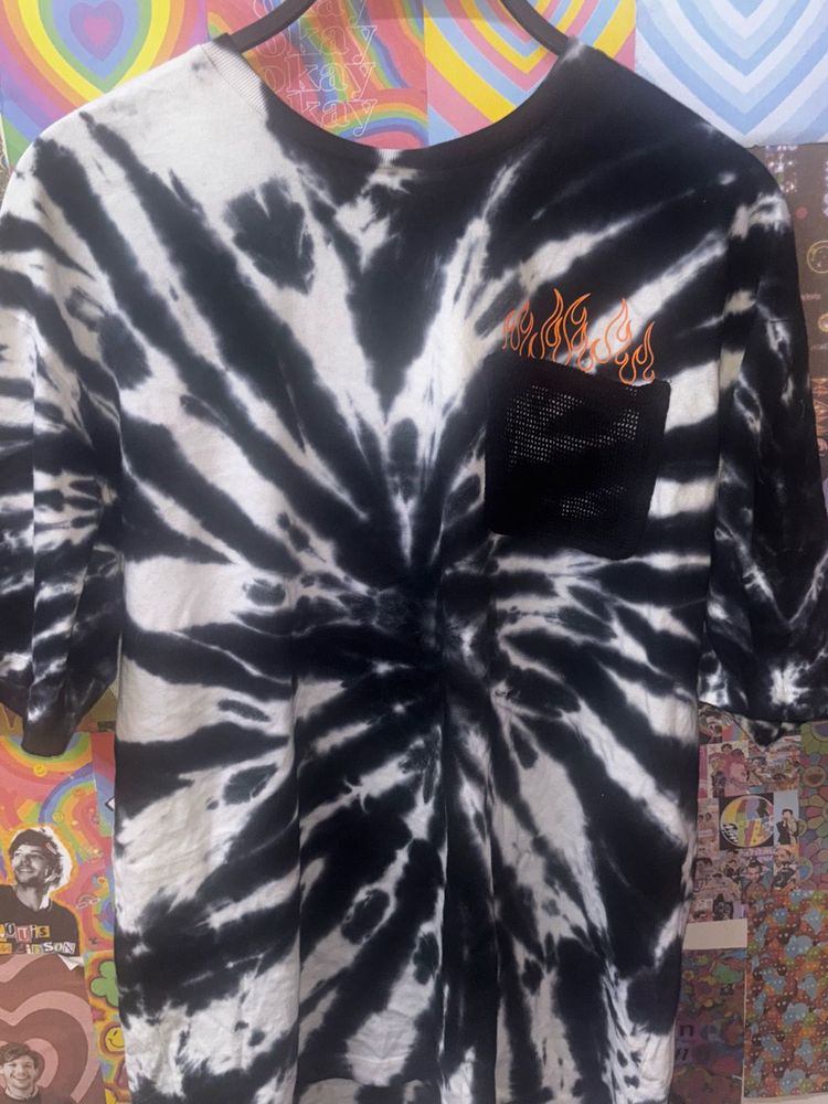 Snitch Tie Dye Oversized T-shirt