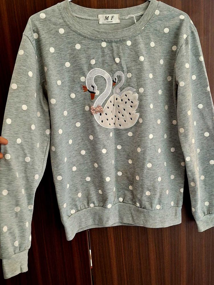 Cute Swan Polka Dot Sweatshirt