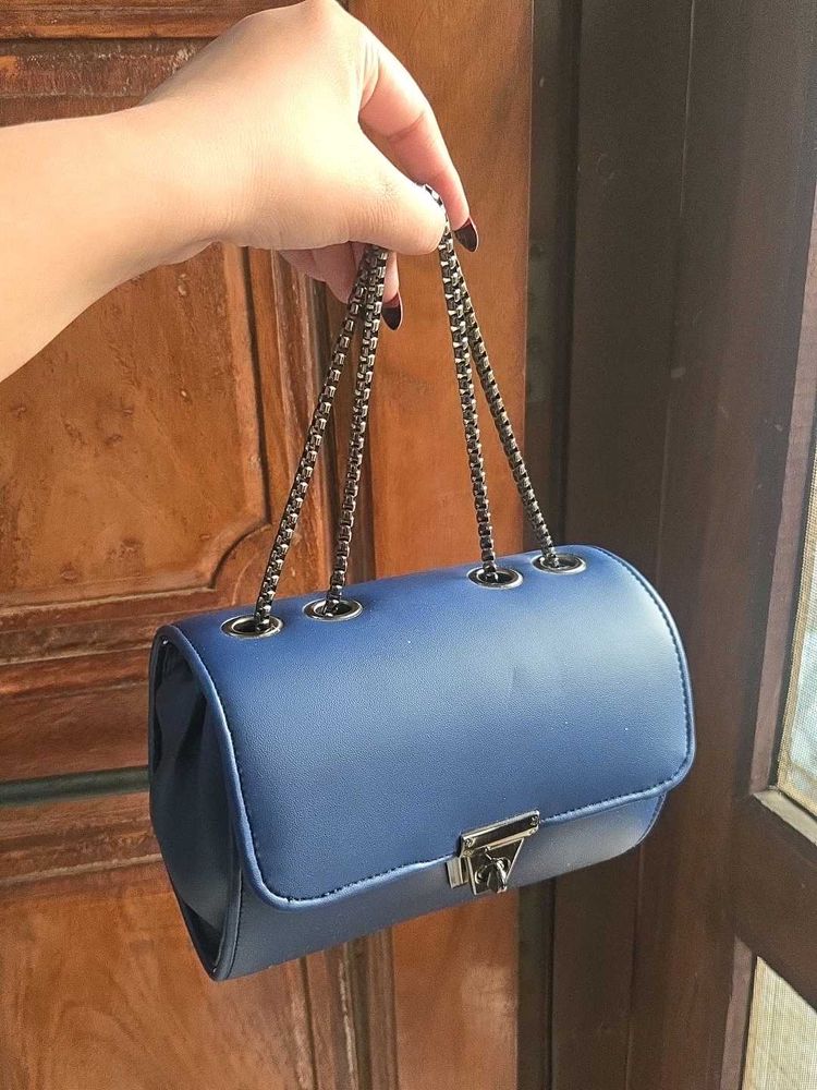 Stylish Blue Handbag