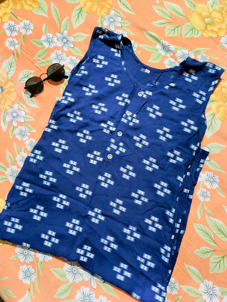 Blue Patterned Sleeveless Top