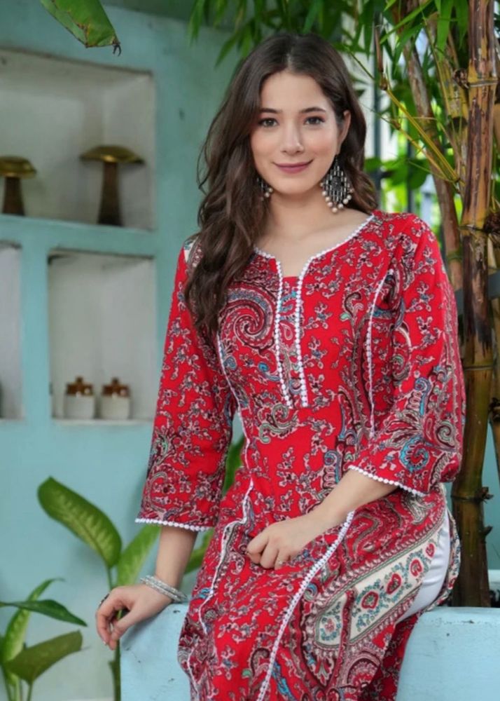 Elegant Red paisley cotton Printed Kurta ,perfect