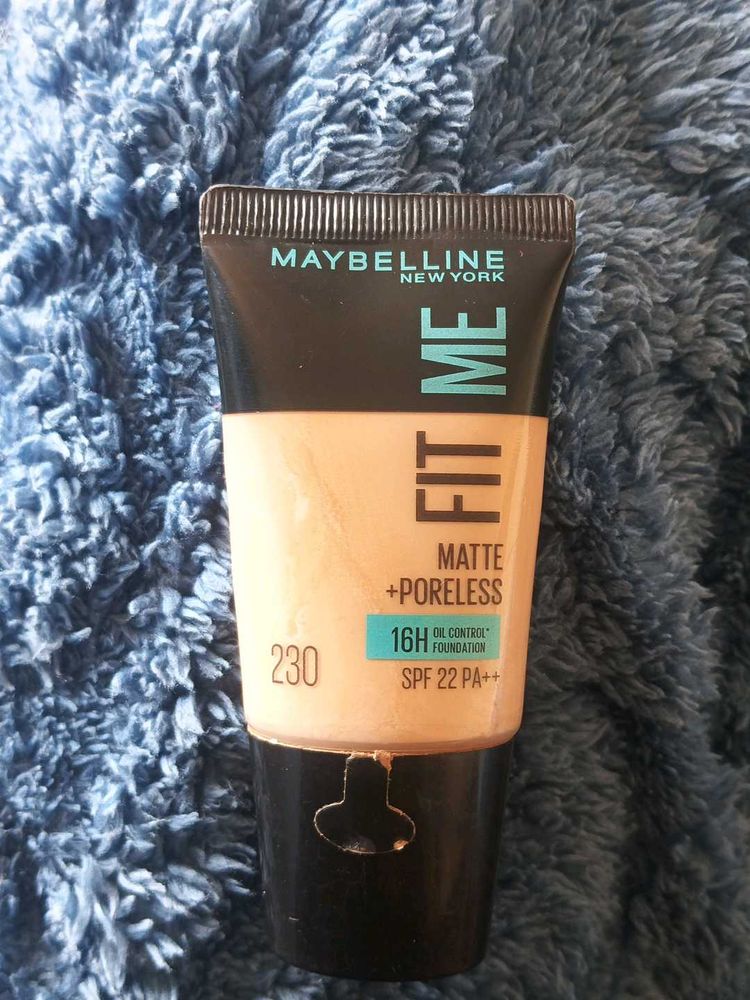 Maybelline Fit Me Foundation