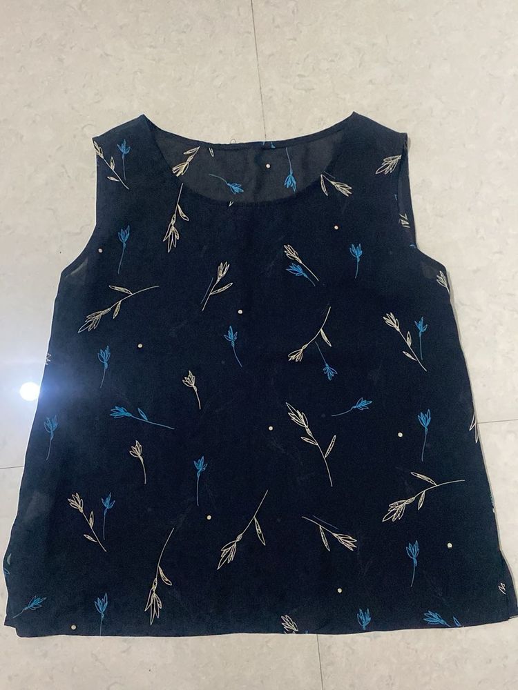 Floral Print Sleeveless Top