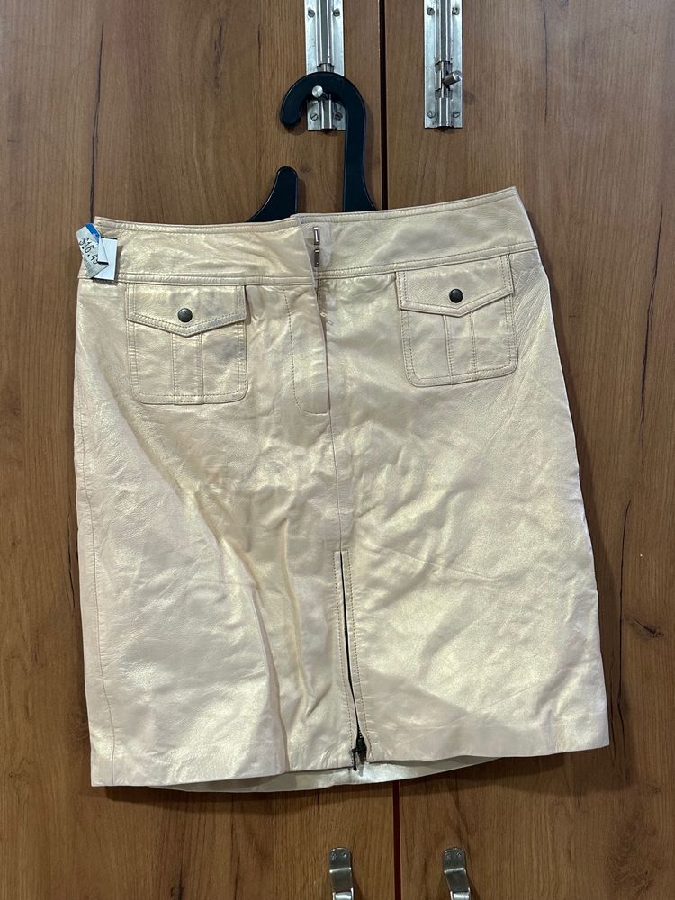 Golden Skirt