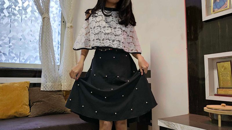 Cute Black Skirt &amp; Lace Top Set
