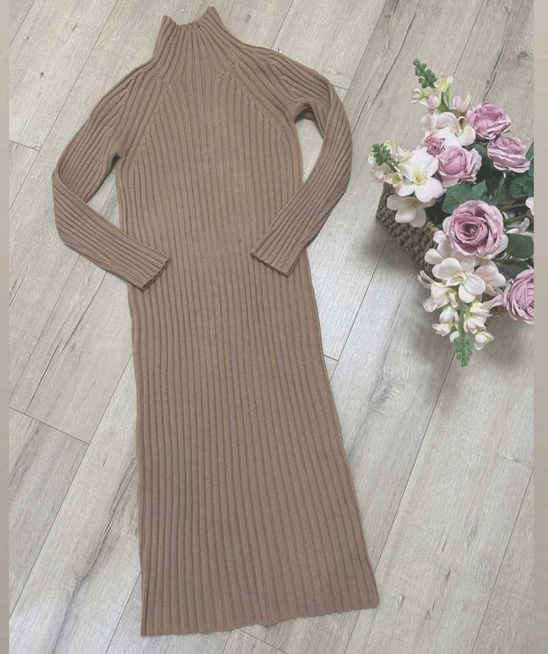 Elegant Knit Midi Dress