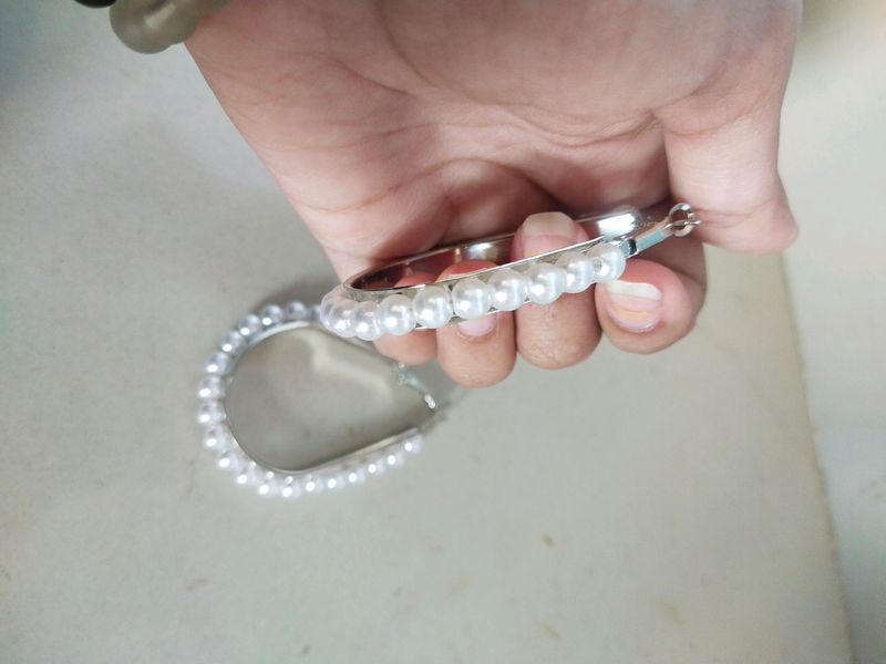 Earring