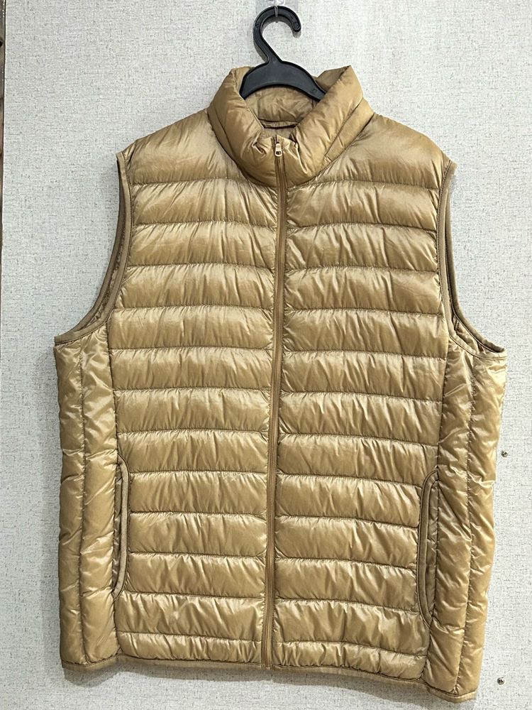 UNIQLO ZIPPER JACKET