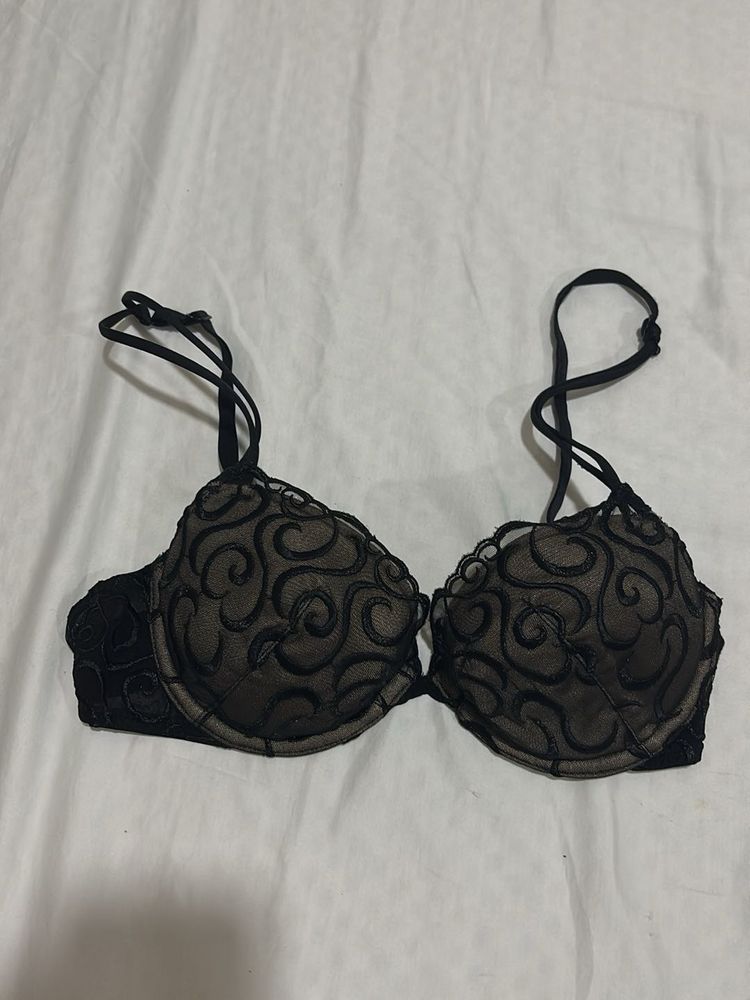 Lace Trim Padded Bra