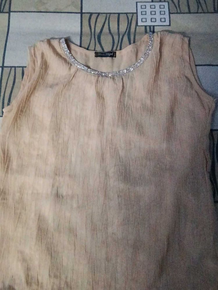 New Top In Good Quality