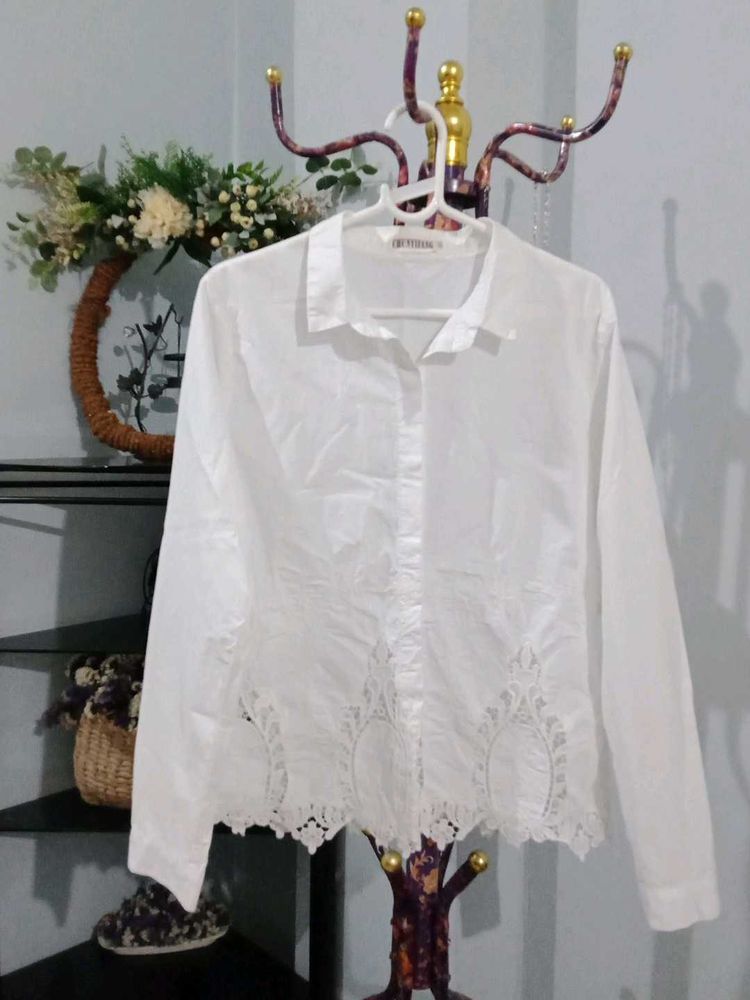 Cut Out Top