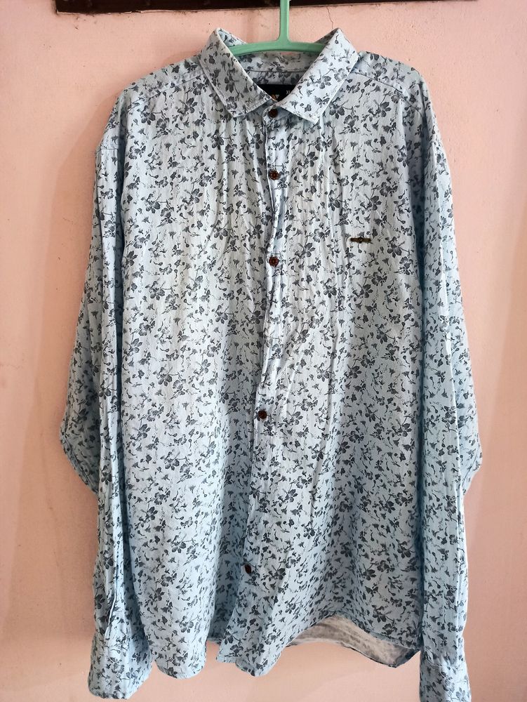Men Blue Flower Printed Long Sleeves Shirt