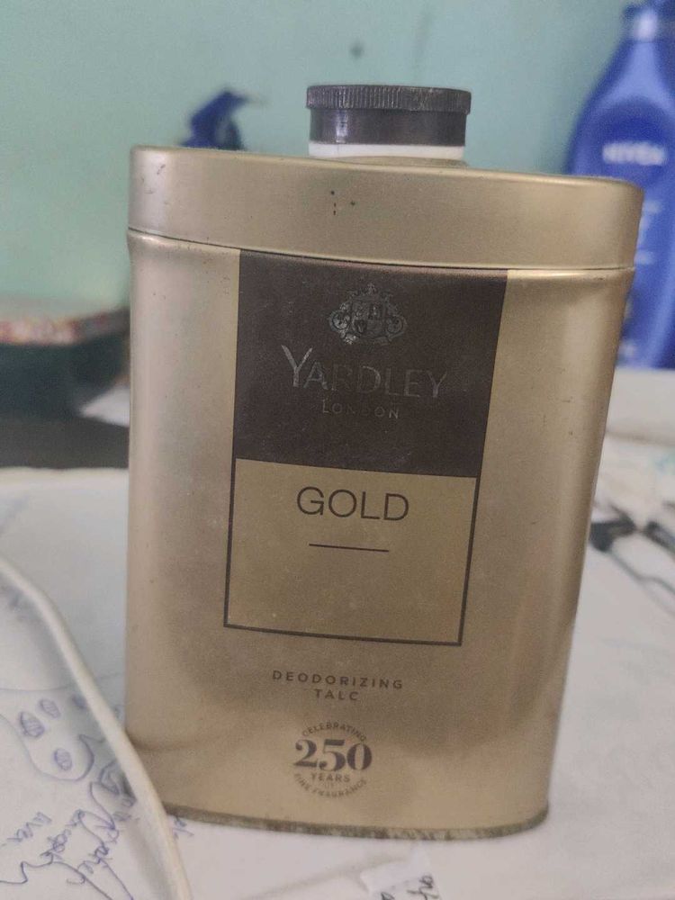 Yardley London Gold Talc Deodorising Powder