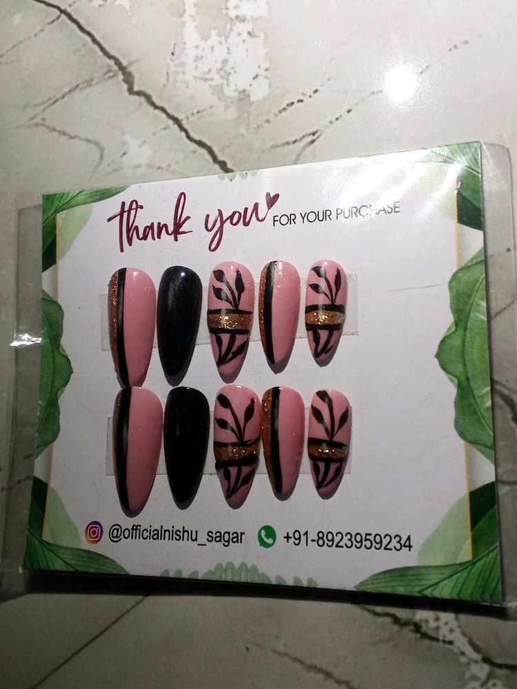 Handmade Press-On Nails - Pink &amp; Black Floral