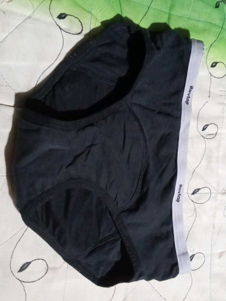 Black Briefs - Comfortable Everyday Wear